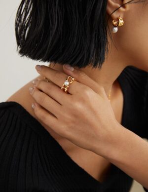 Free Bird Ring - Retro gold color
