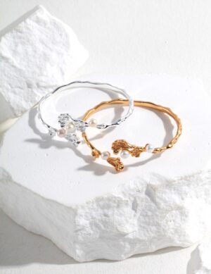 Wave -riding Bracelet