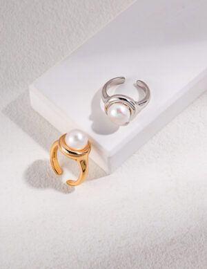 Moonlit Ring