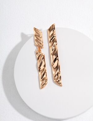 WaveVibe Earrings - Retro gold color