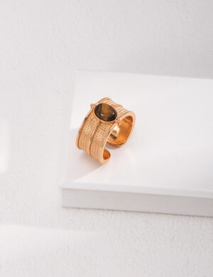 Unique Track Ring