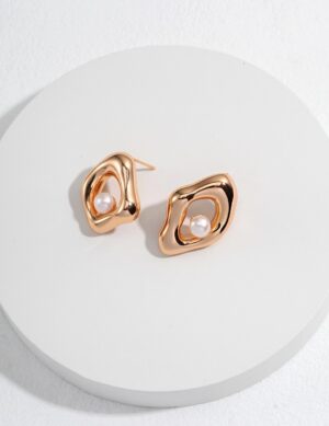 Graceful Journey Earring